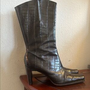 Antonio Melani Brown Croc-Embossed Women's Boots Size 11m
